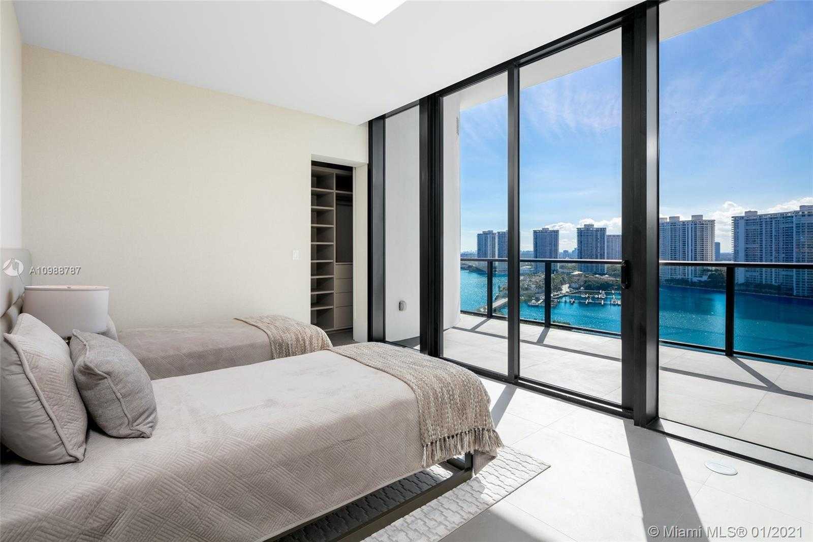 Small Image of 5500 ISLAND ESTATES DR #PH 1501, Aventura Number 22