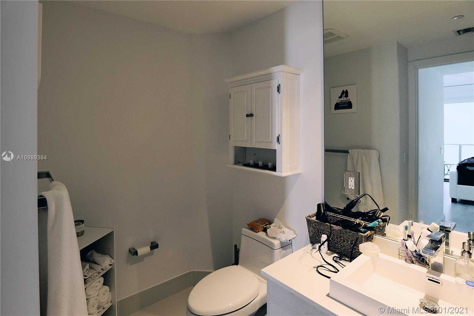 Small Image of 55 SOUTH WEST 9TH STREET #2110, Miami Number 2