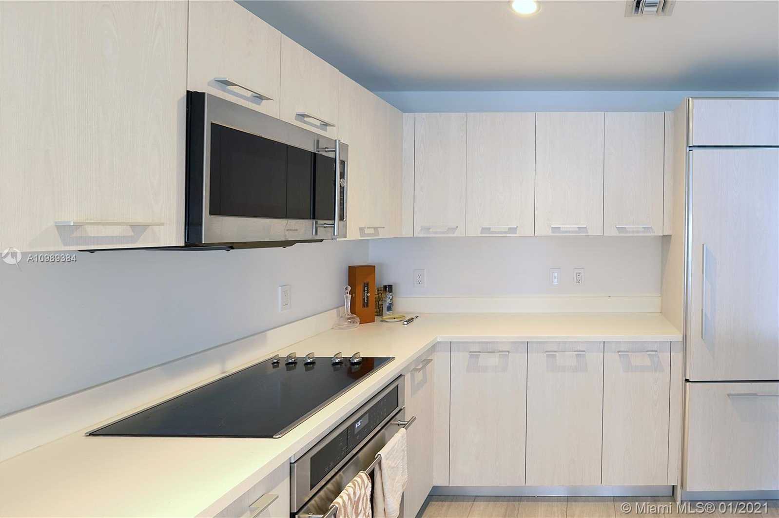 Small Image of 55 SOUTH WEST 9TH STREET #2110, Miami Number 5