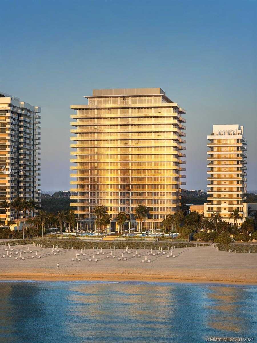 Small Image of 5775 COLLINS AVE #PH, Miami Beach Number 4