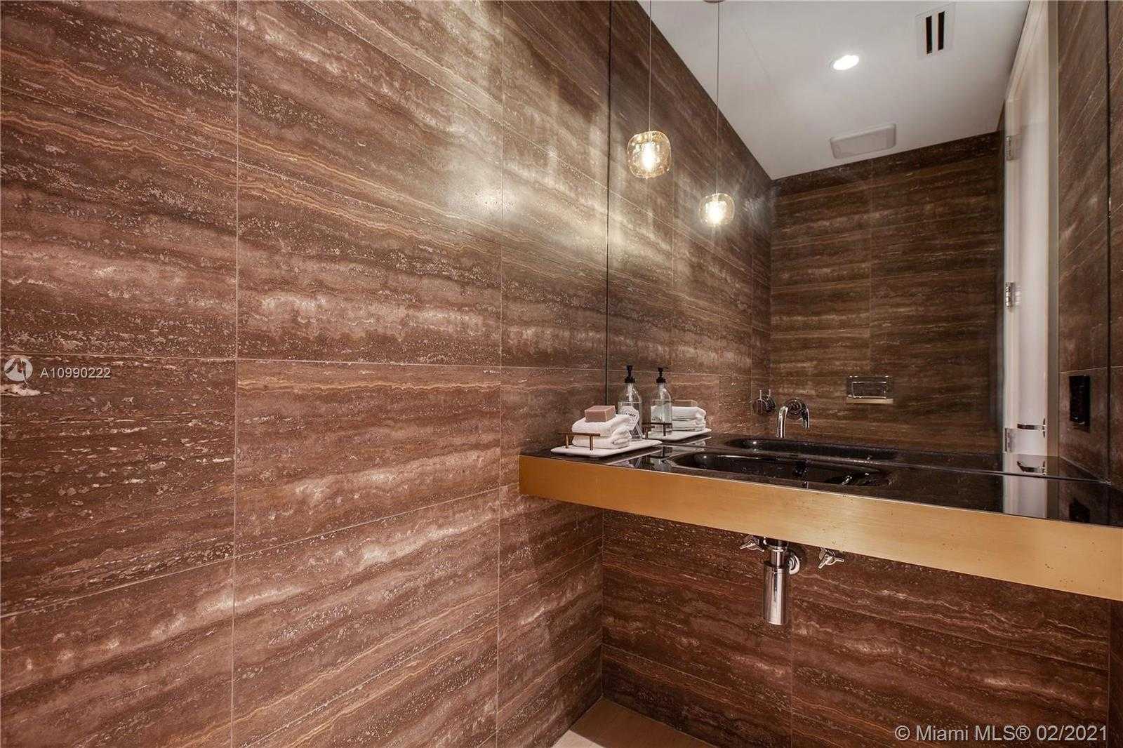 Small Image of 300 COLLINS AVE #PH-TWO, Miami Beach Number 15