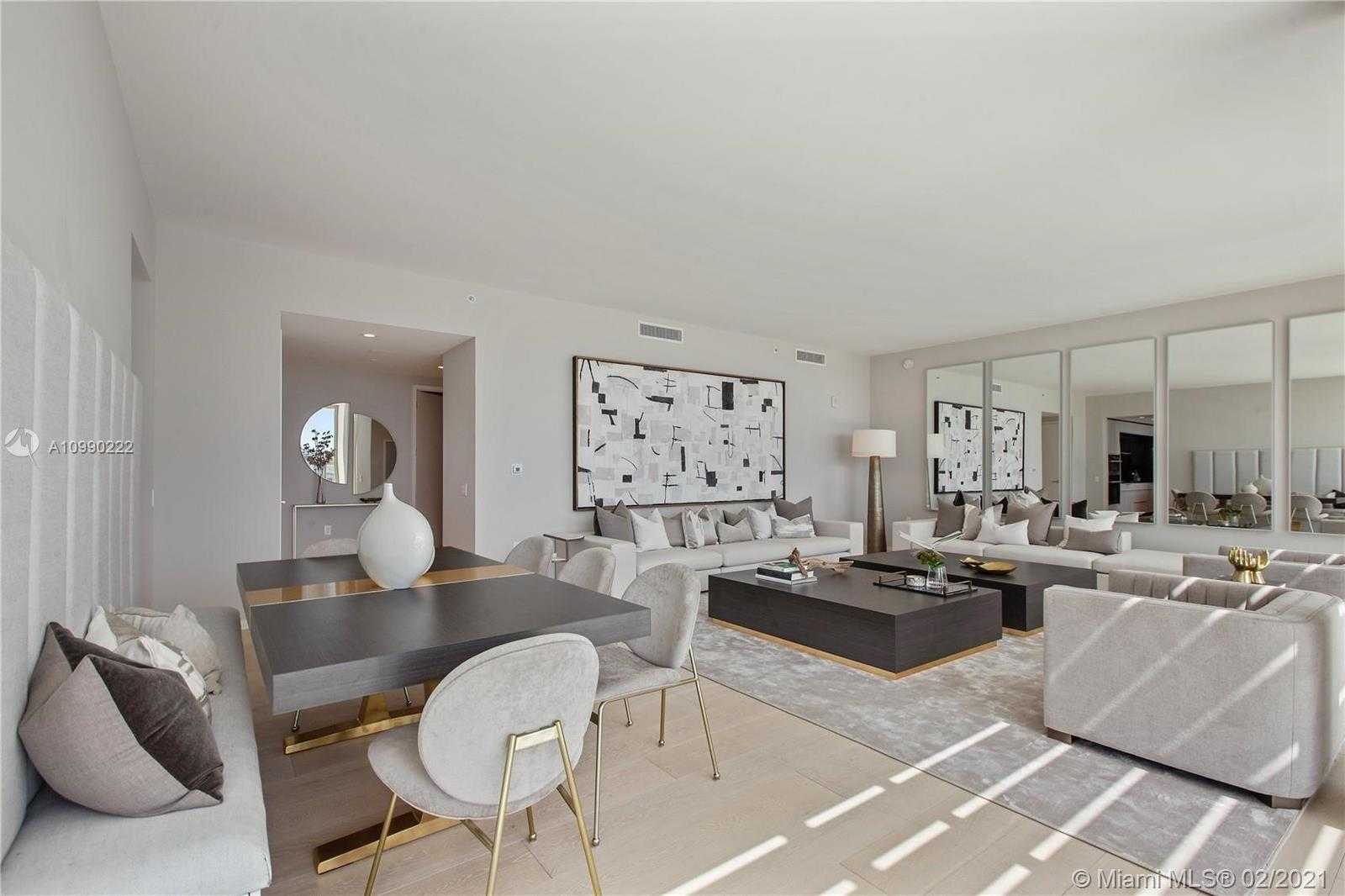 Small Image of 300 COLLINS AVE #PH-TWO, Miami Beach Number 2