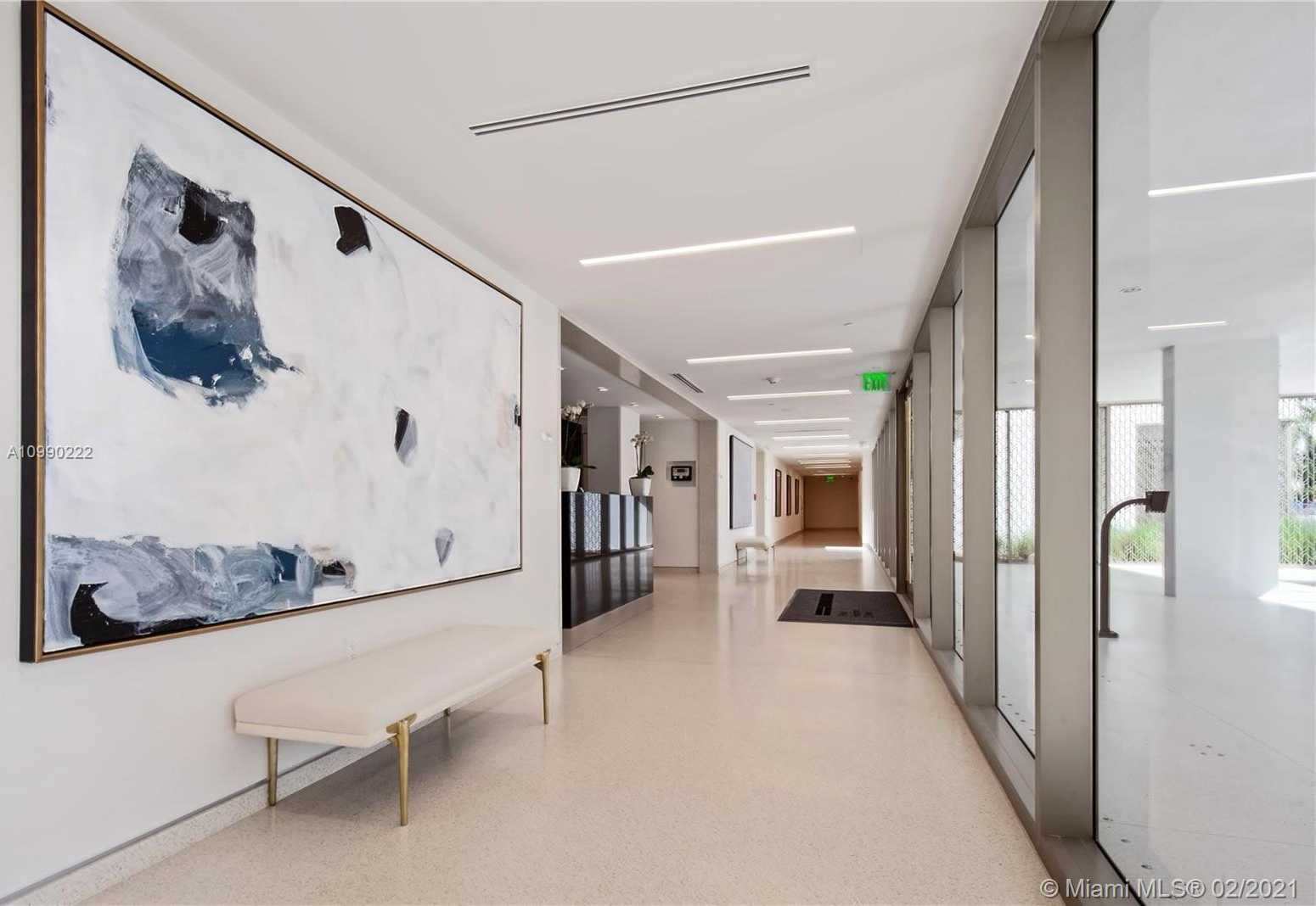 Small Image of 300 COLLINS AVE #PH-TWO, Miami Beach Number 21