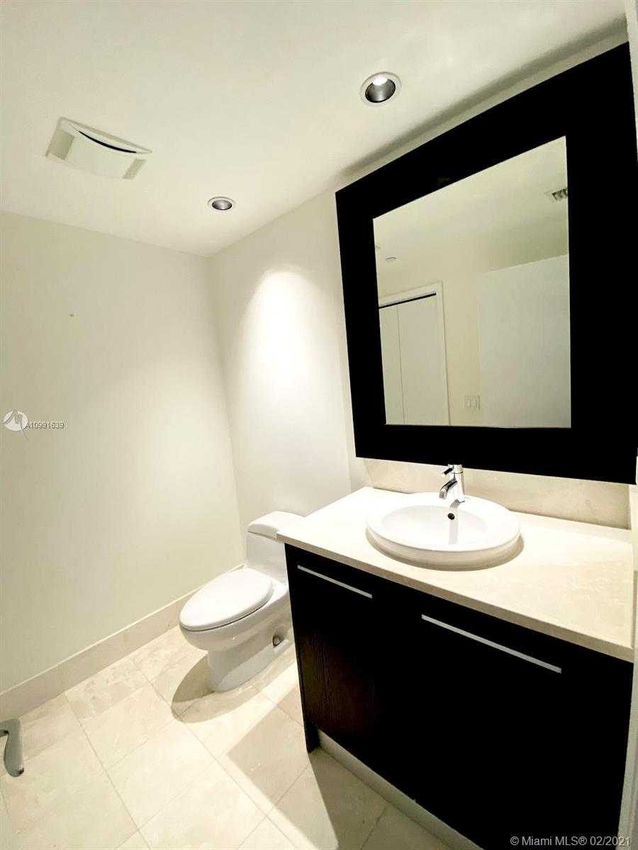 Small Image of 17121 COLLINS AVE #1903, Sunny Isles Beach Number 23