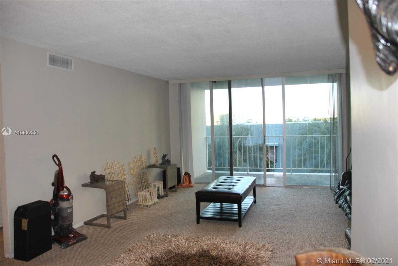 Small Image of 1865 79TH ST CSWY #4E, North Bay Village Number 4