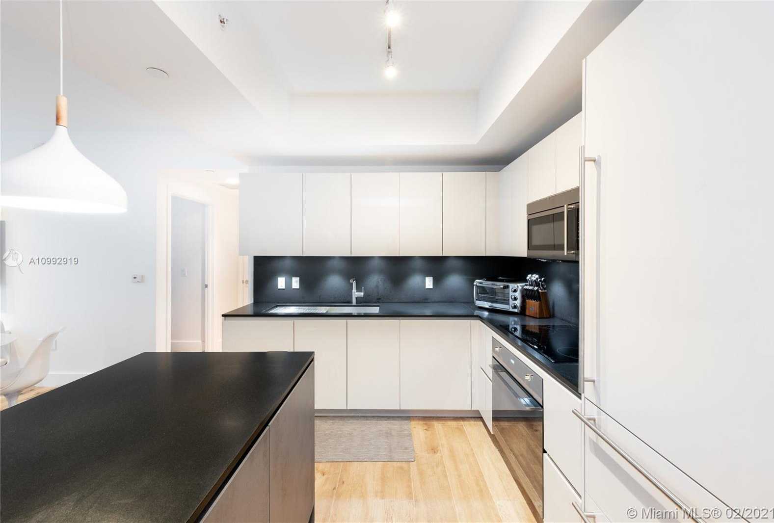 Small Image of 1010 BRICKELL AVE #1707, Miami Number 20