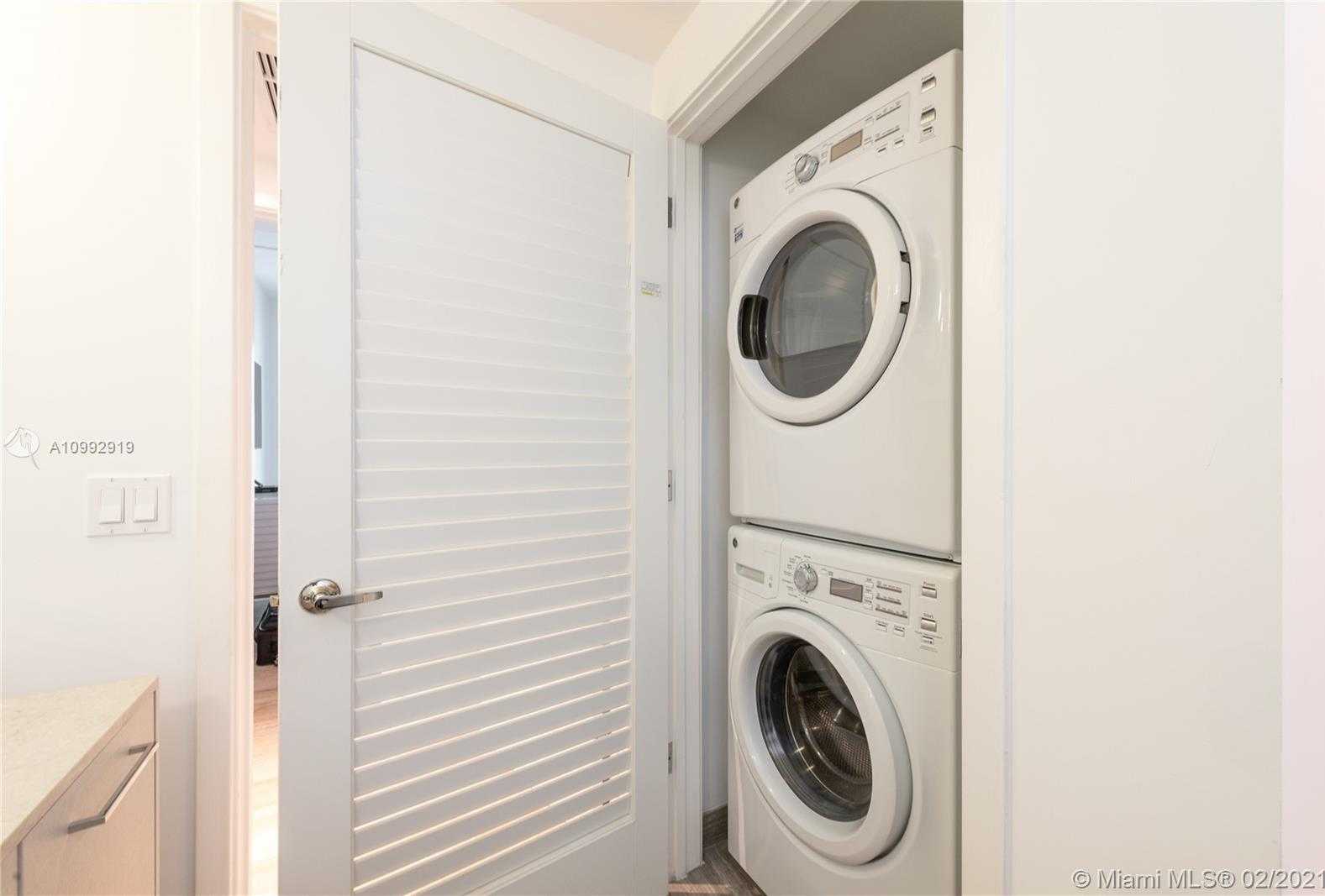 Small Image of 1010 BRICKELL AVE #1707, Miami Number 21
