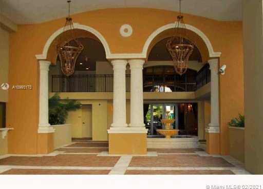 Small Image of 888 SOUTH DOUGLAS RD #PH08, Coral Gables Number 2