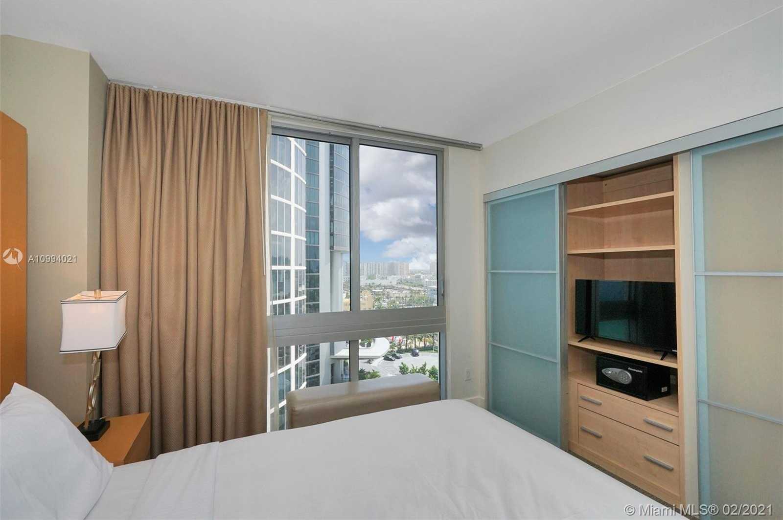 Small Image of 18683 COLLINS AVE #1409, Sunny Isles Beach Number 15