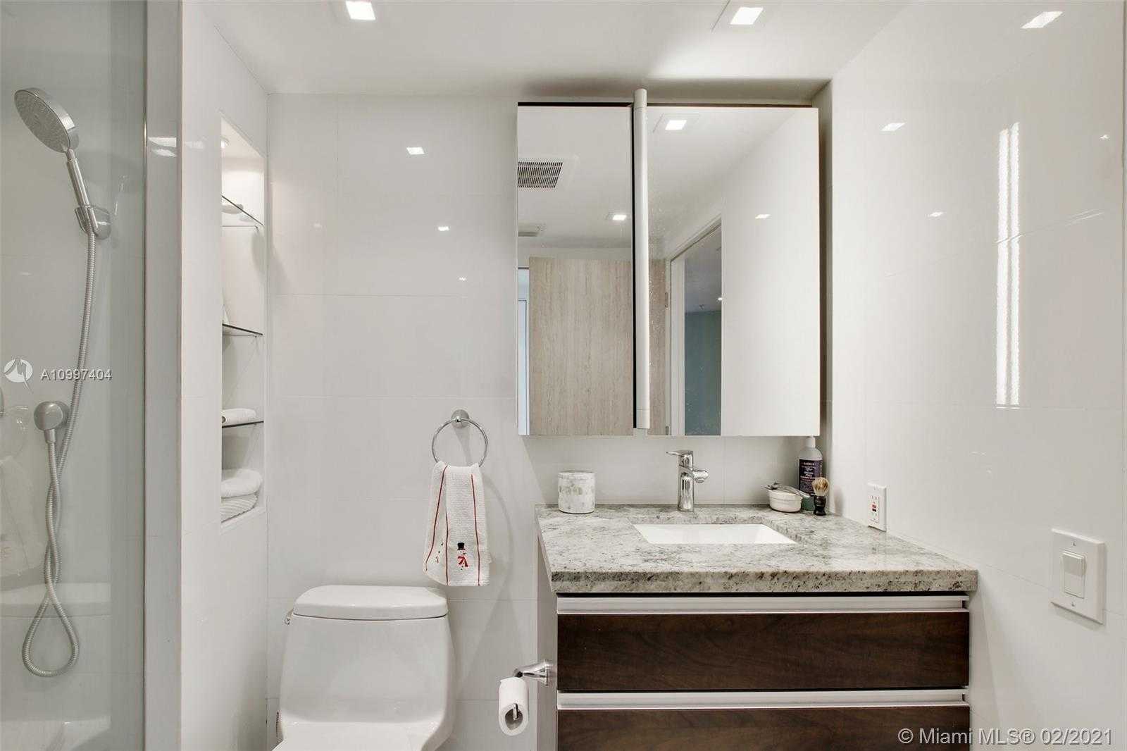 Small Image of 650 WEST AVE #402, Miami Beach Number 17