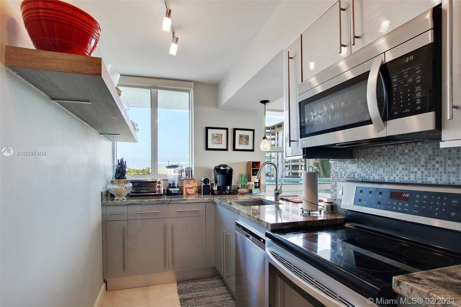 Small Image of 650 WEST AVE #402, Miami Beach Number 7