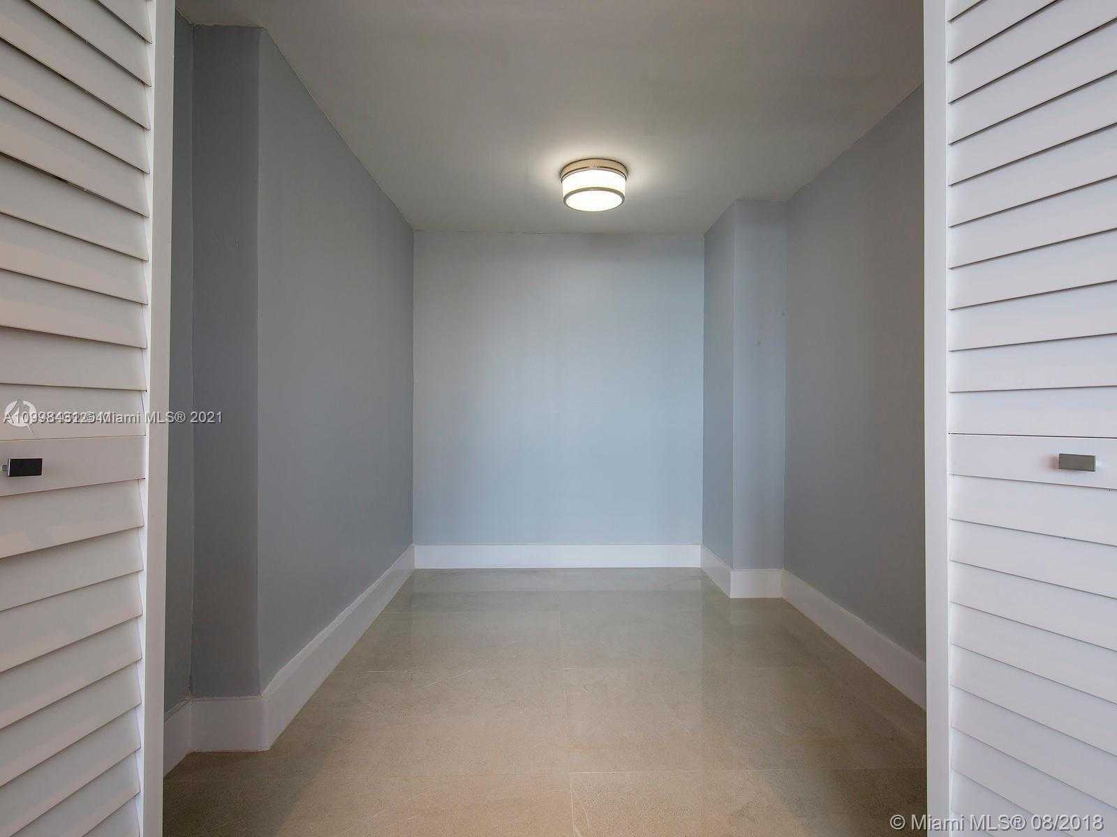 Small Image of 5838 COLLINS AVE #2F, Miami Beach Number 15