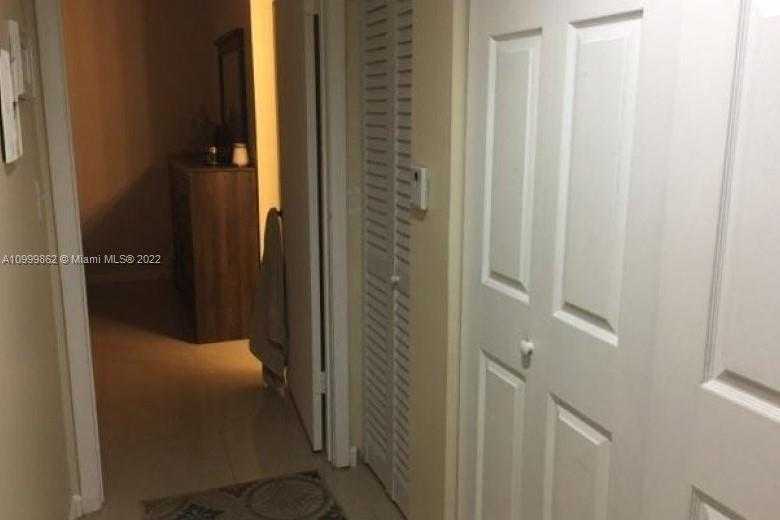 Small Image of 18870 NORTH WEST 57TH AVE #108, Hialeah Number 13