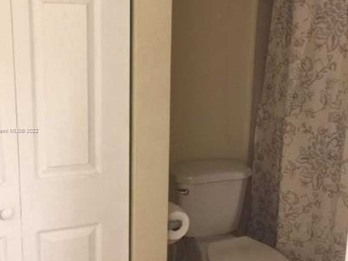 Small Image of 18870 NORTH WEST 57TH AVE #108, Hialeah Number 14