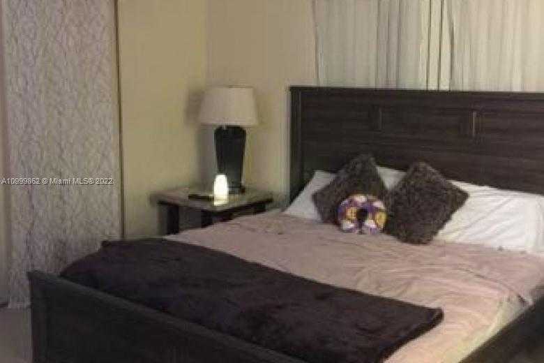Small Image of 18870 NORTH WEST 57TH AVE #108, Hialeah Number 15