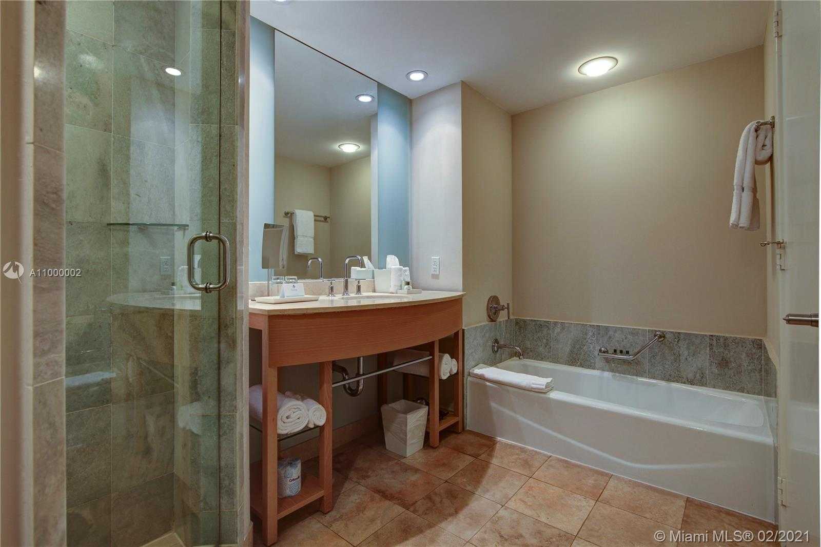 Small Image of 18683 COLLINS AVE #2401, Sunny Isles Beach Number 15