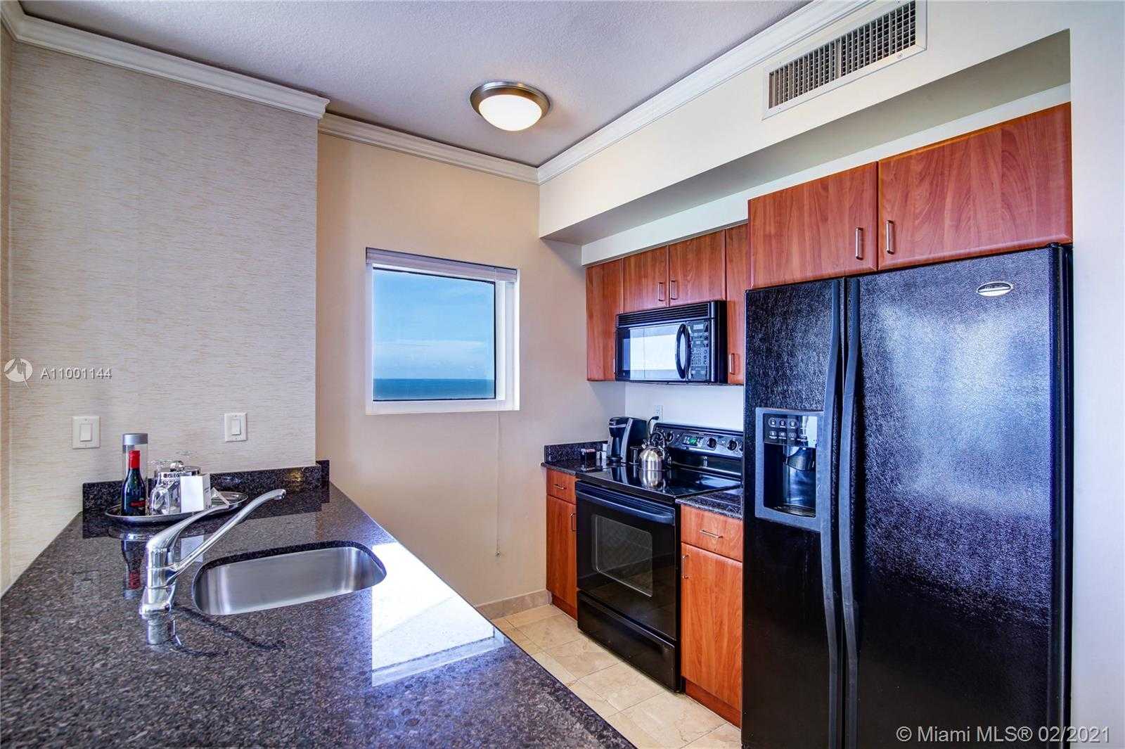 Small Image of 18001 COLLINS AVE #1909, Sunny Isles Beach Number 8