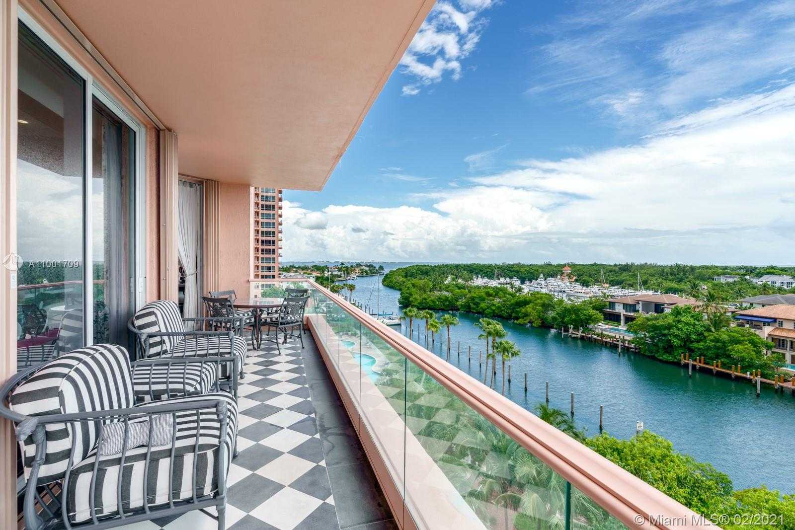 Small Image of 60 EDGEWATER DR #7A, Coral Gables Number 14