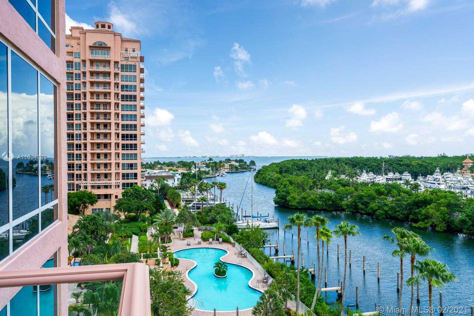 Small Image of 60 EDGEWATER DR #7A, Coral Gables Number 2
