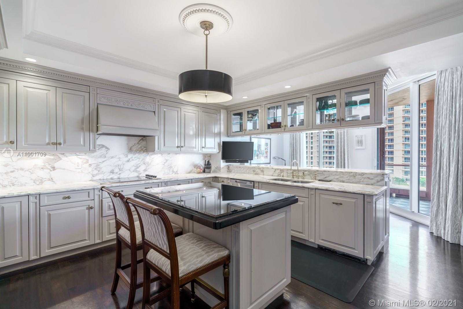 Small Image of 60 EDGEWATER DR #7A, Coral Gables Number 5