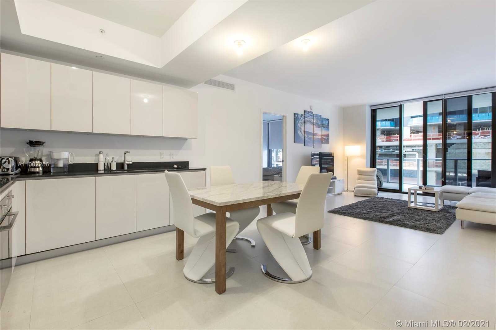 Small Image of 1010 BRICKELL AVE #1706, Miami Number 5