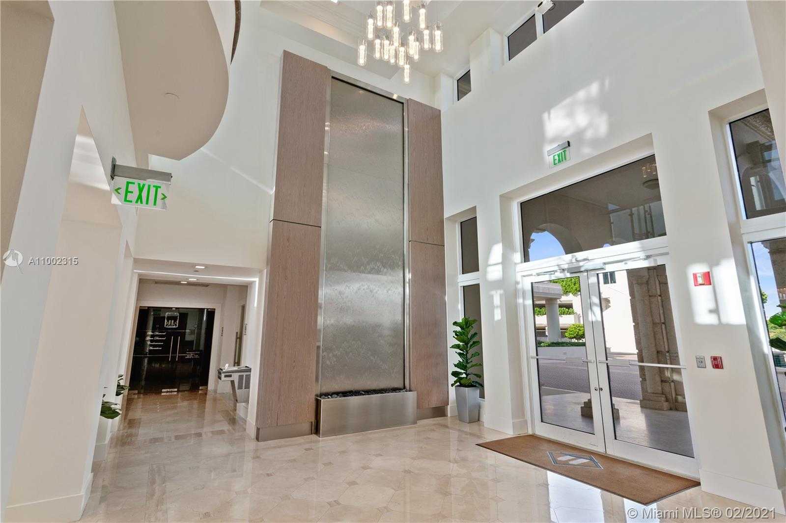 Small Image of 4779 COLLINS AVE #2401, Miami Beach Number 20