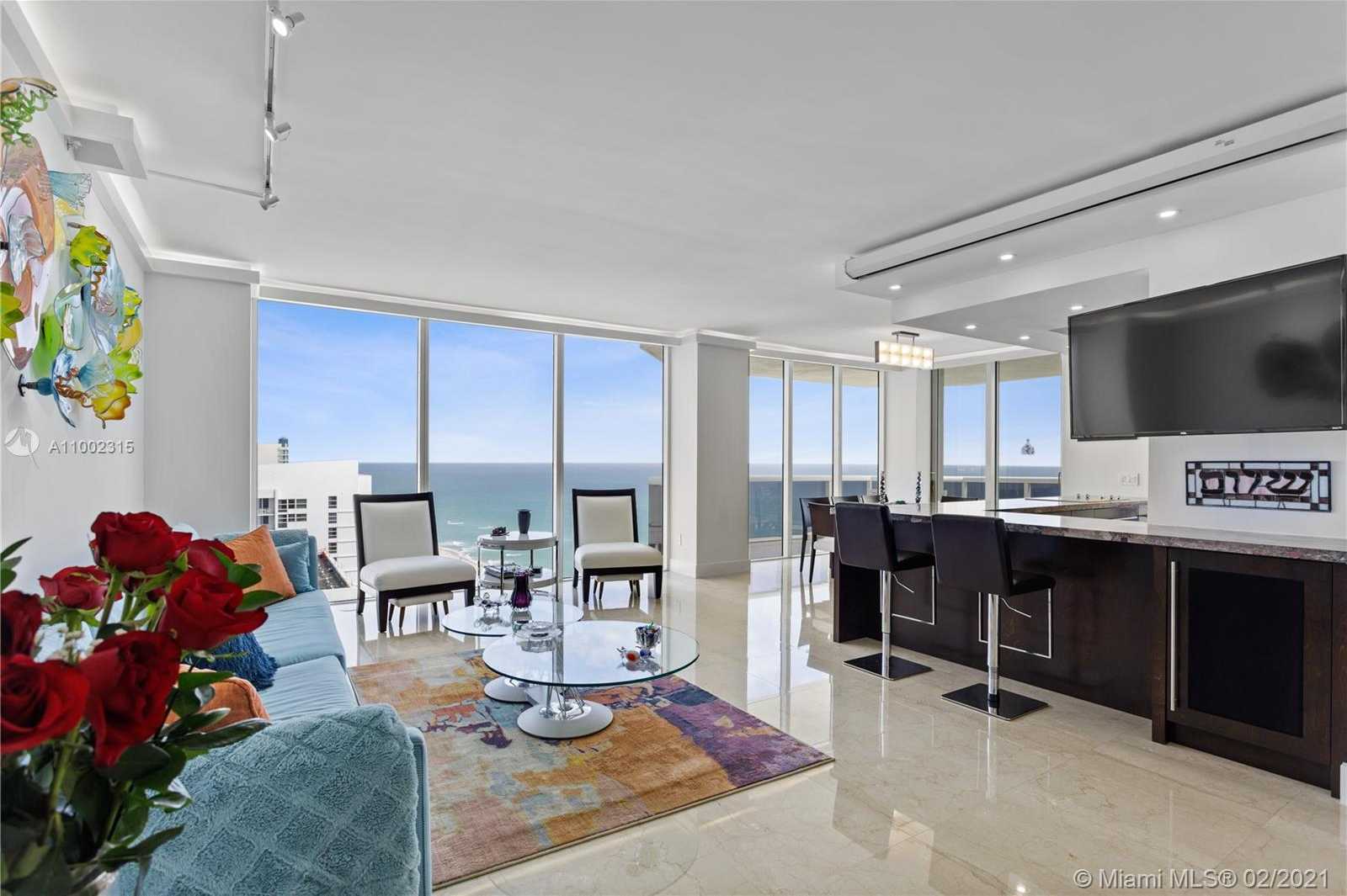 Small Image of 4779 COLLINS AVE #2401, Miami Beach Number 3