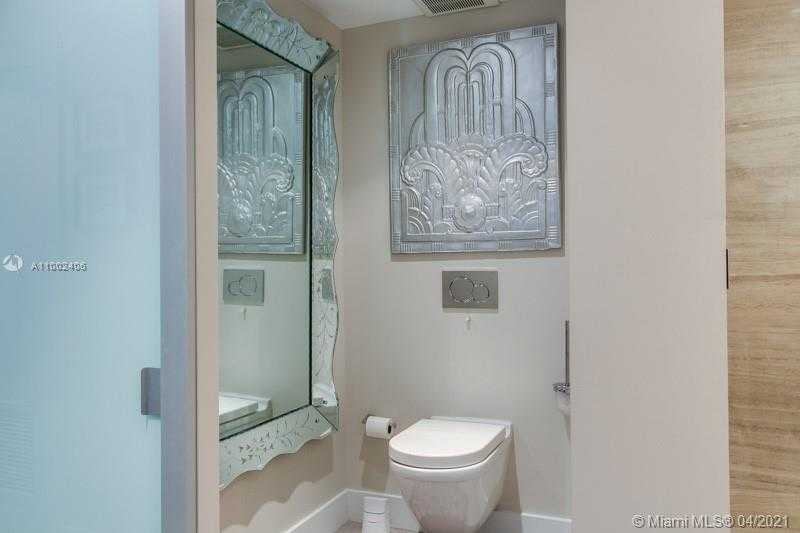 Small Image of 11 ISLAND AVE #603, Miami Beach Number 12