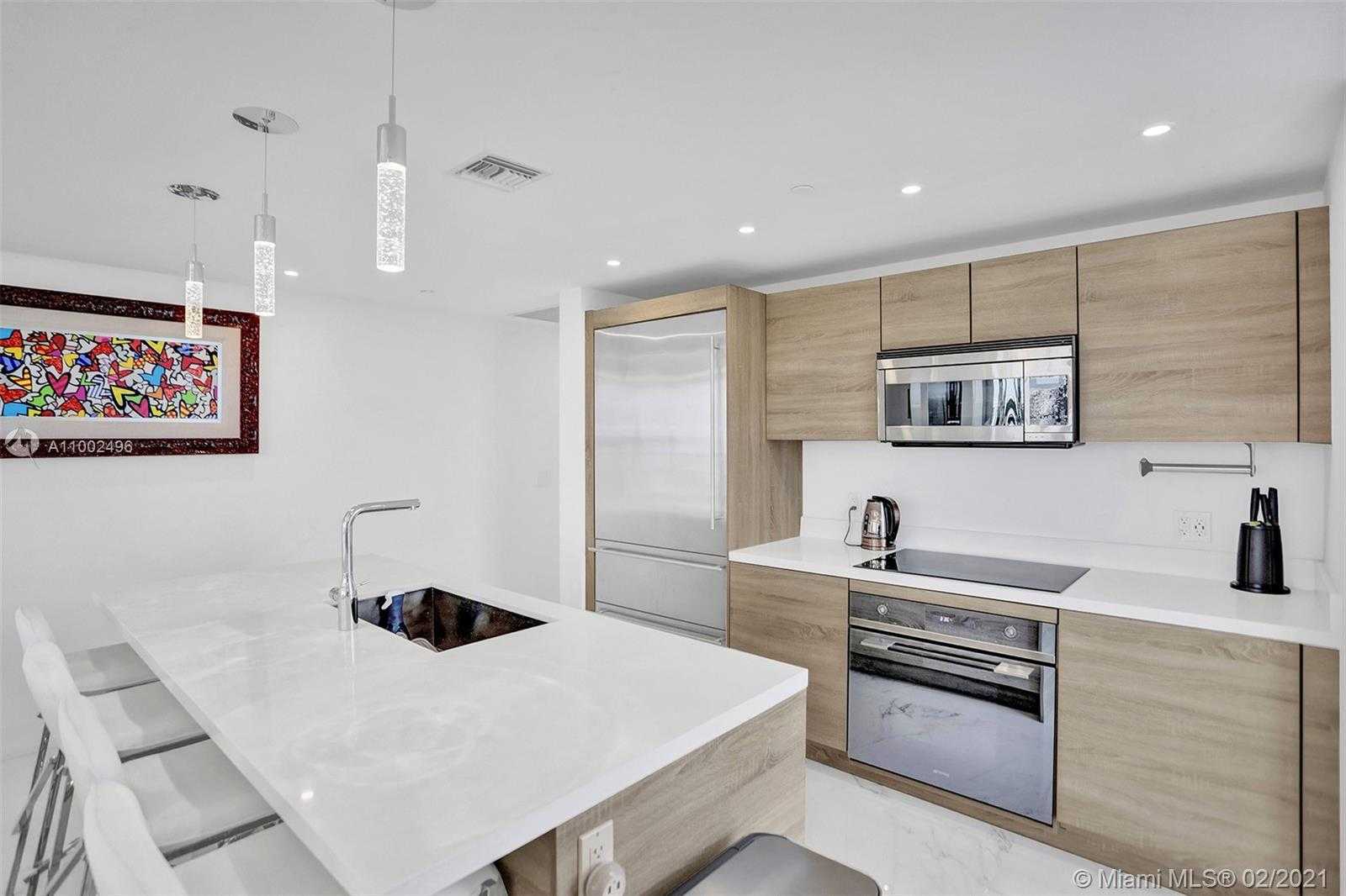 Small Image of 16385 BISCAYNE BLVD #3001, North Miami Beach Number 15