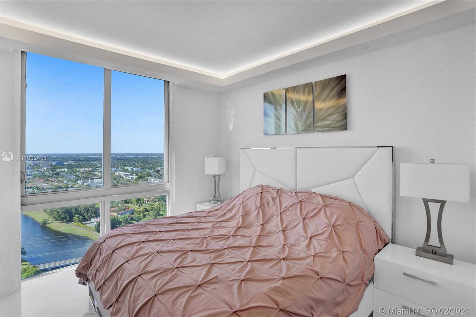 Small Image of 16385 BISCAYNE BLVD #3001, North Miami Beach Number 28