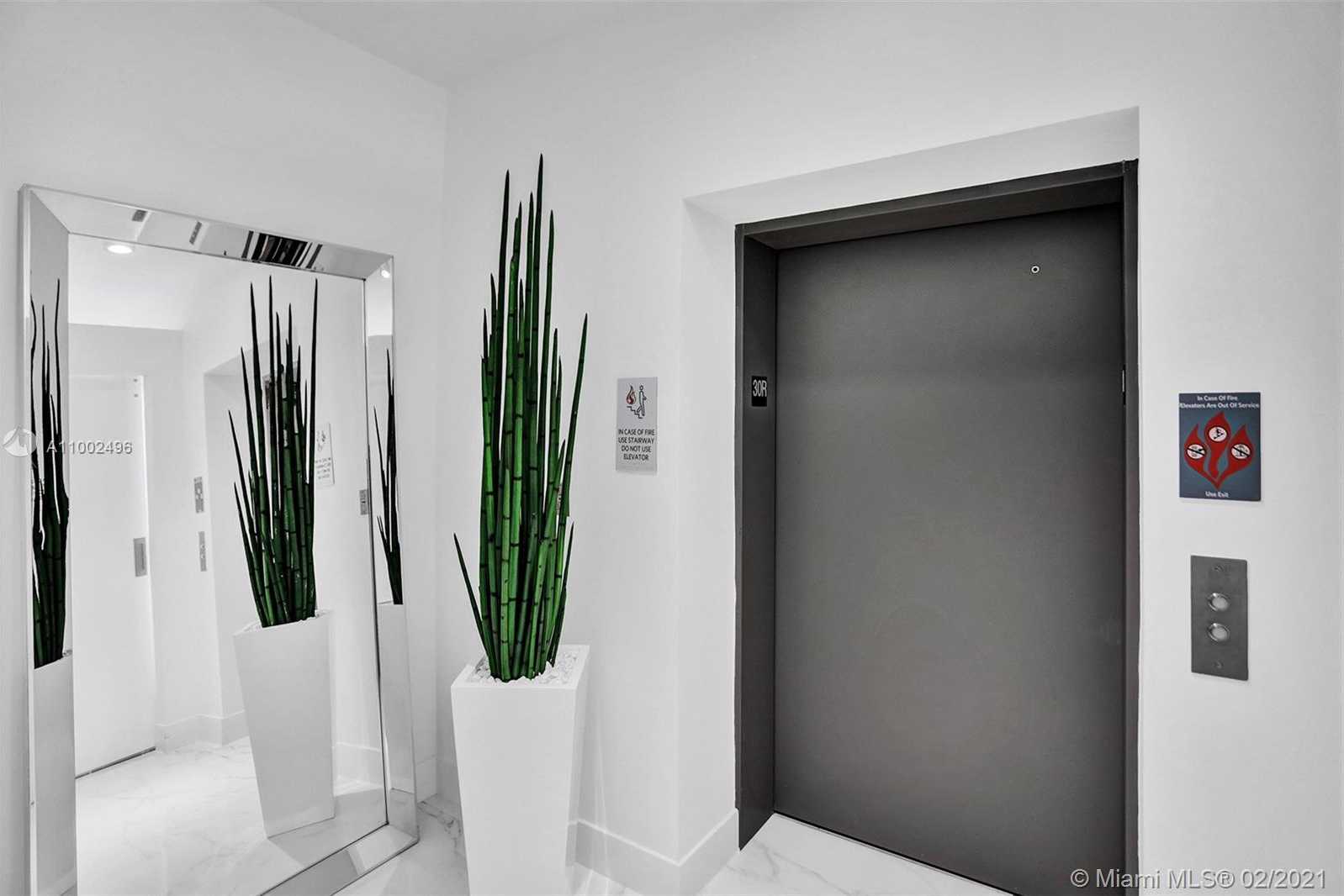 Small Image of 16385 BISCAYNE BLVD #3001, North Miami Beach Number 47