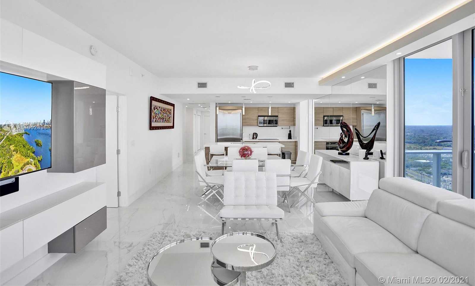 Small Image of 16385 BISCAYNE BLVD #3001, North Miami Beach Number 5