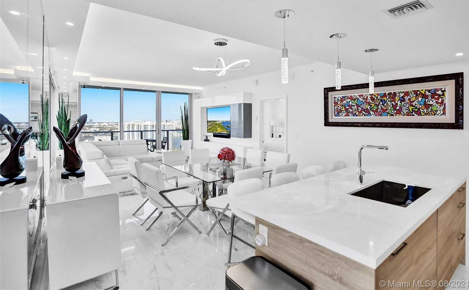 Small Image of 16385 BISCAYNE BLVD #3001, North Miami Beach Number 7