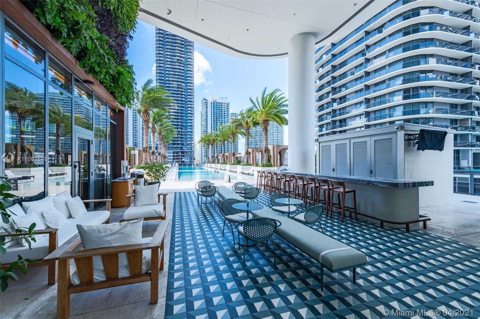 Small Image of 801 SOUTH MIAMI AVE #PH5703, Miami Number 21
