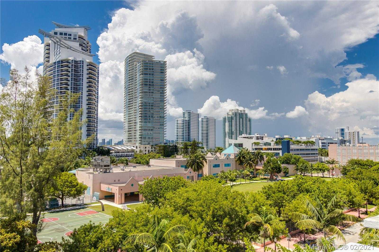 Small Image of 245 MICHIGAN AVE #LP-4, Miami Beach Number 19