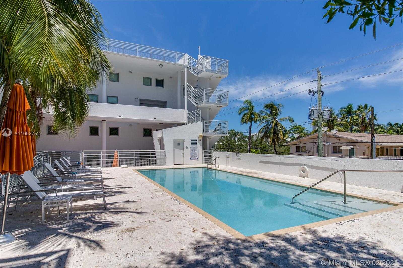Small Image of 245 MICHIGAN AVE #LP-4, Miami Beach Number 8