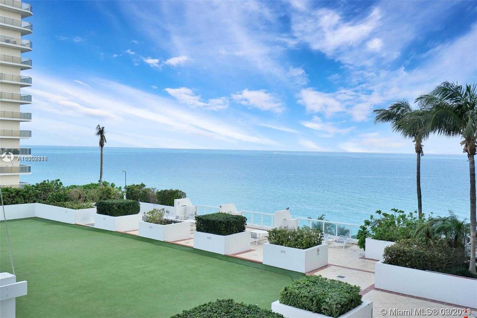 Small Image of 6365 COLLINS AVE #808, Miami Beach Number 2