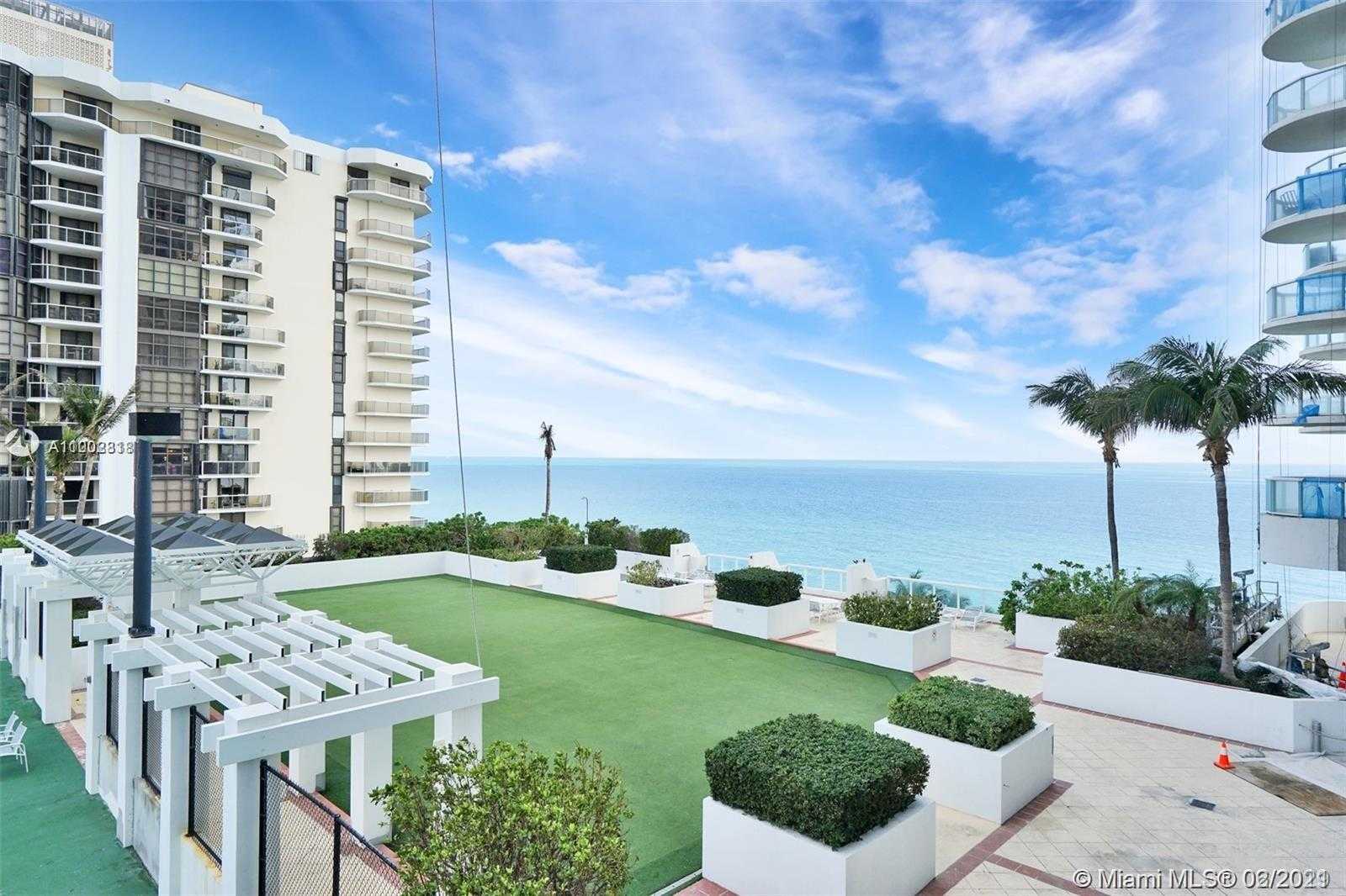 Small Image of 6365 COLLINS AVE #808, Miami Beach Number 3