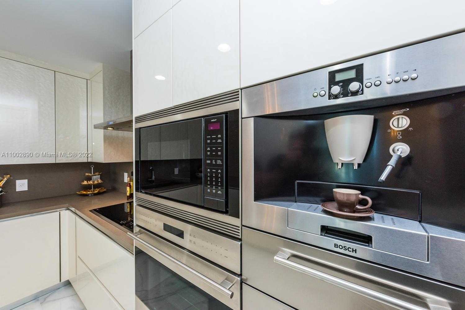 Small Image of 17475 COLLINS AVE #1002, Sunny Isles Beach Number 5