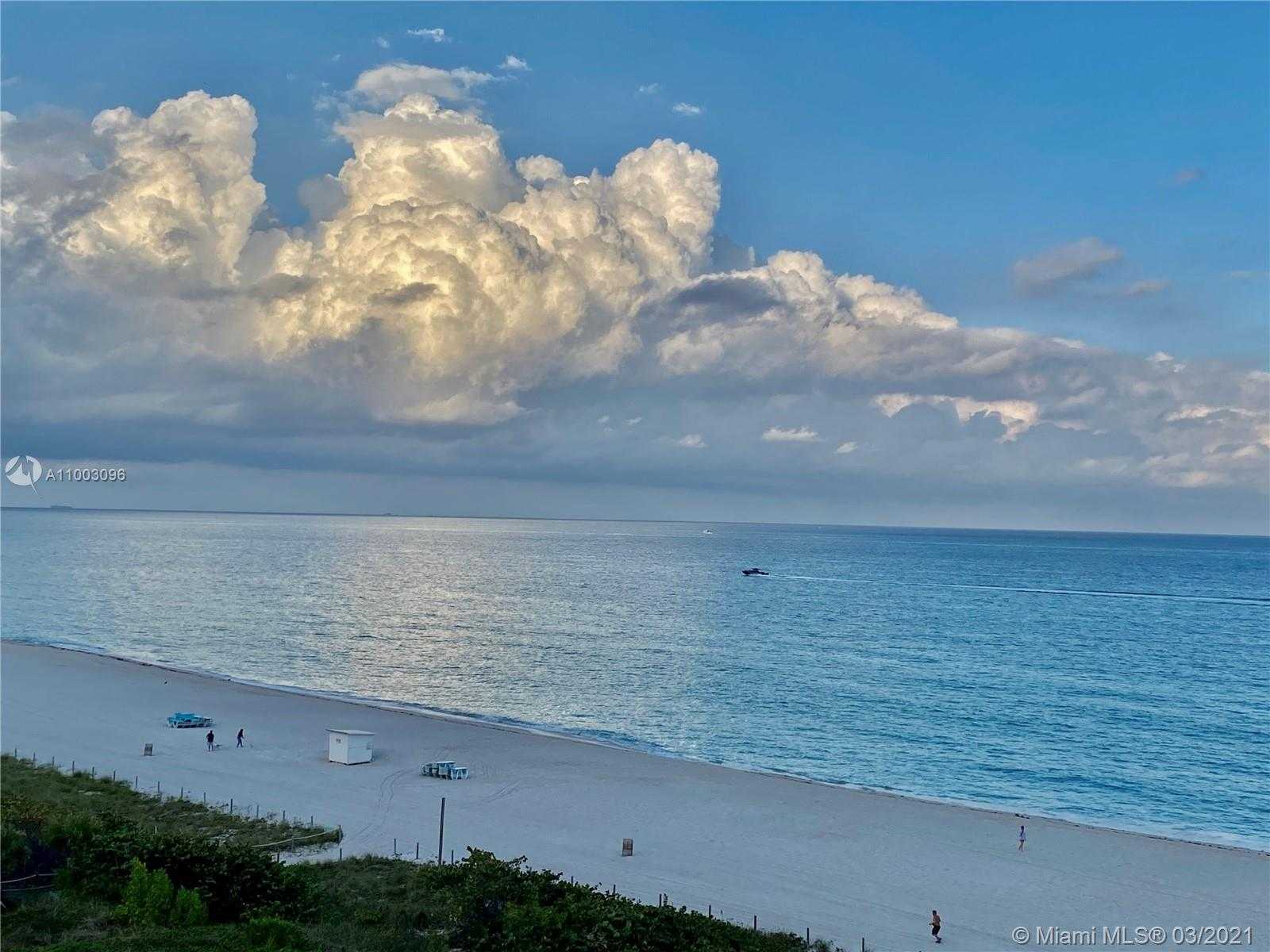 Small Image of 5601 COLLINS AVE #803, Miami Beach Number 19