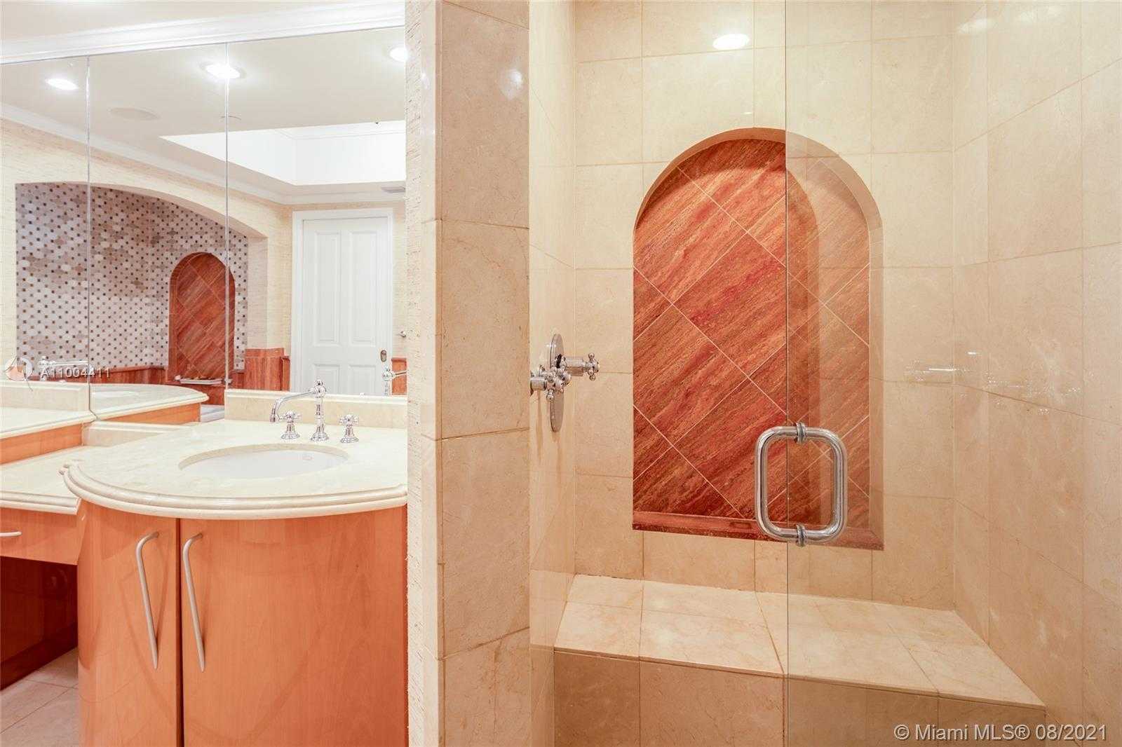 Small Image of 17875 COLLINS AVE #1005, Sunny Isles Beach Number 13
