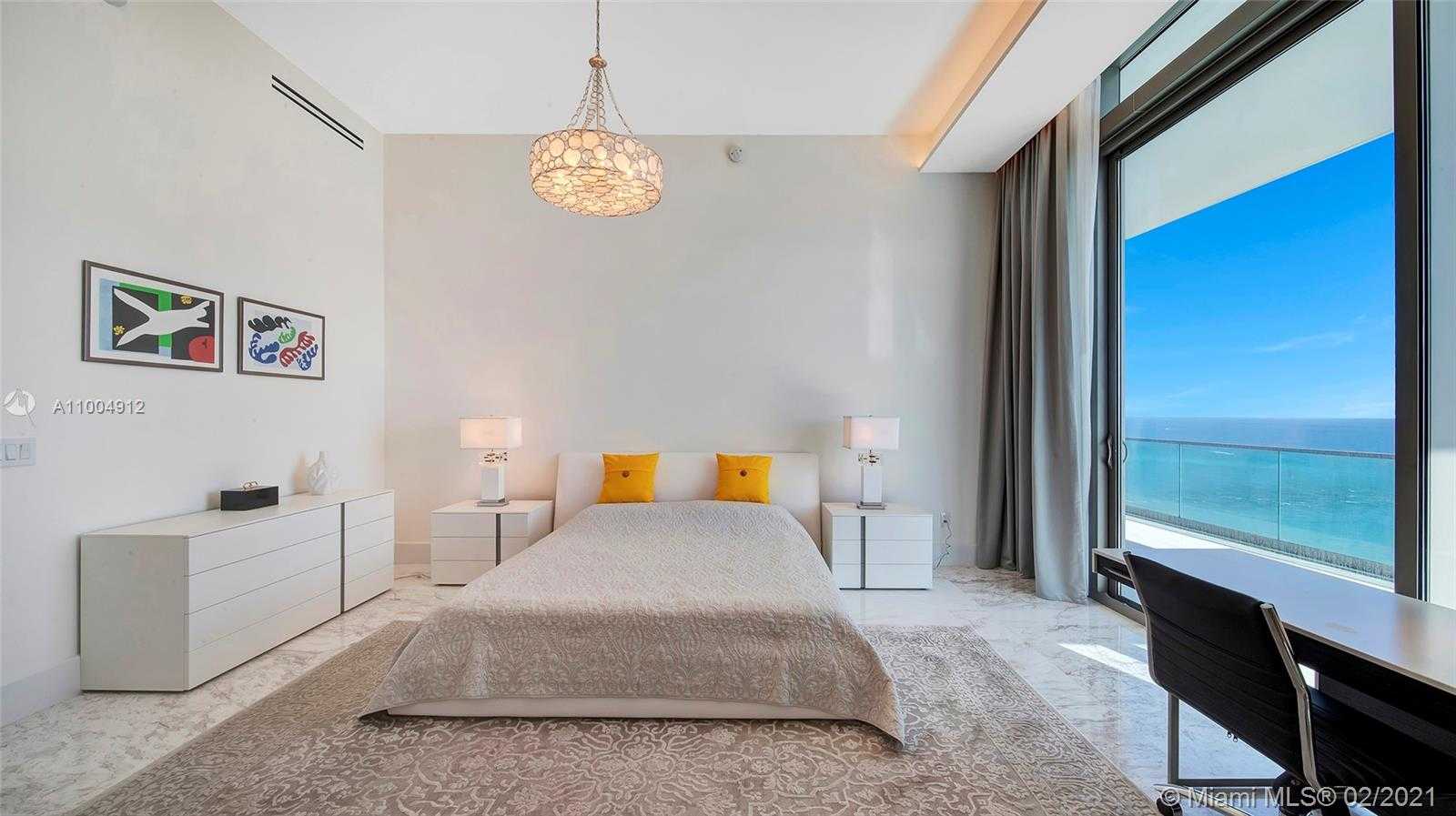 Small Image of 10201 COLLINS AVE #2802 UPHE, Bal Harbour Number 15