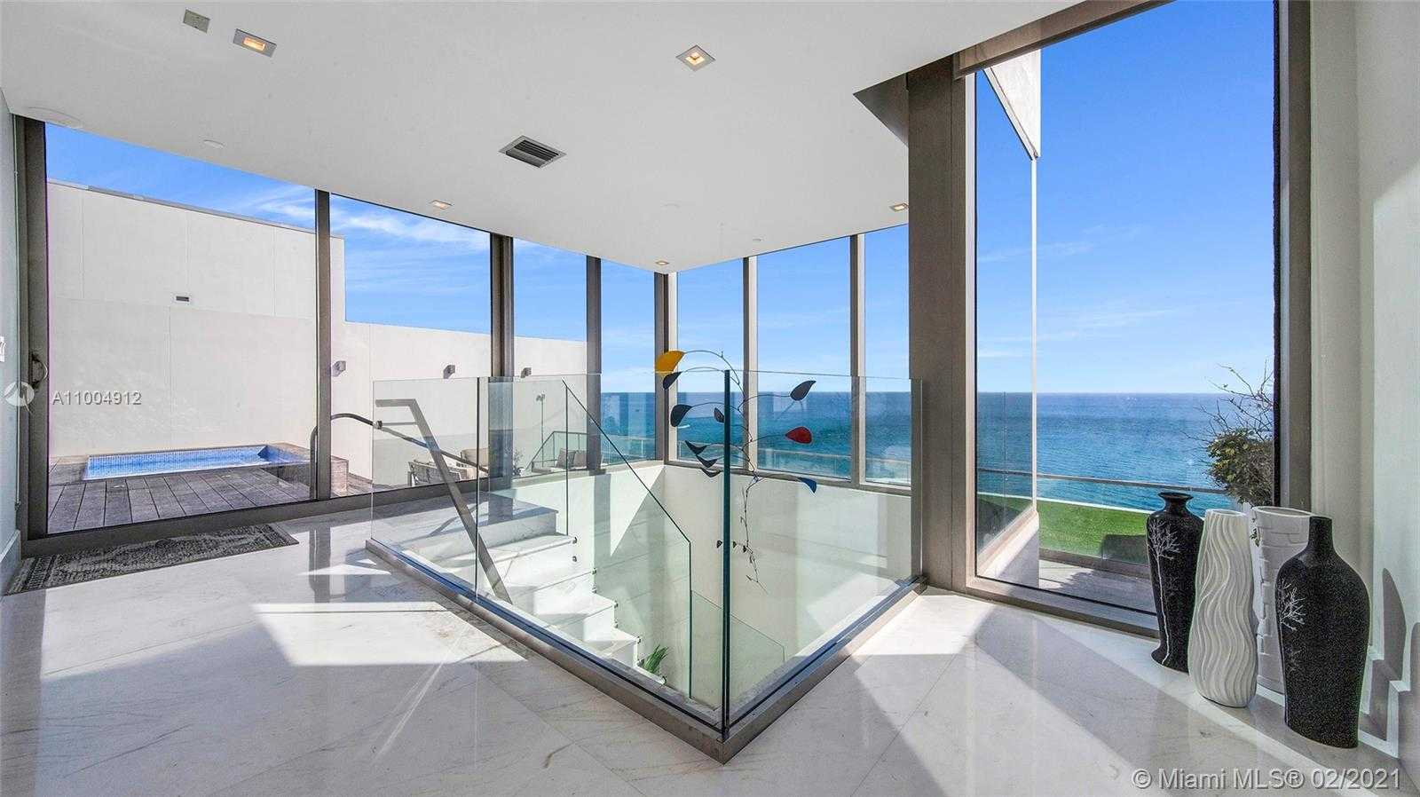 Small Image of 10201 COLLINS AVE #2802 UPHE, Bal Harbour Number 18