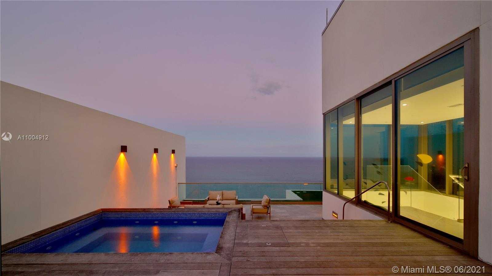 Small Image of 10201 COLLINS AVE #2802 UPHE, Bal Harbour Number 9