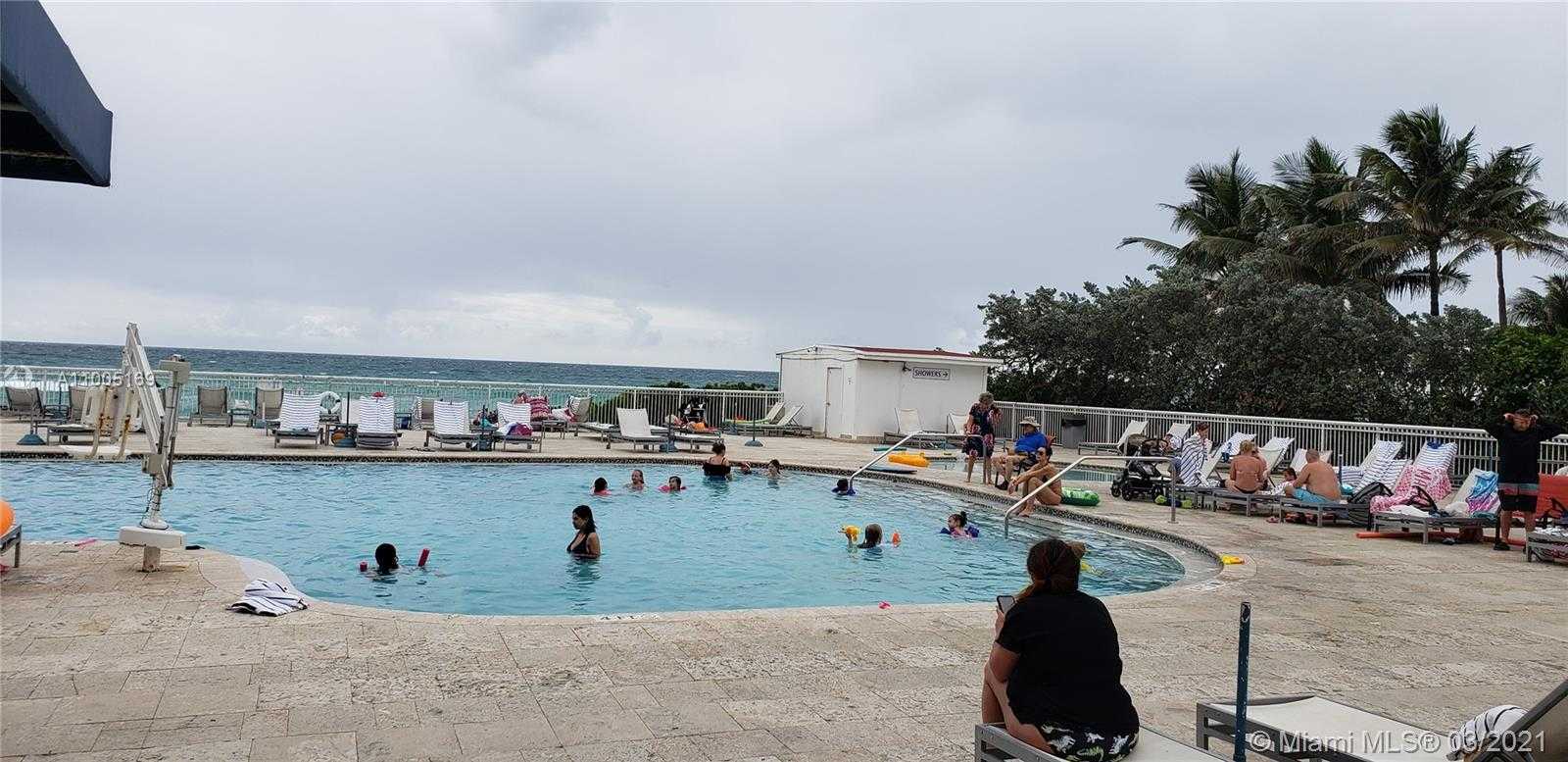 Small Image of 19201 COLLINS AVE #801, Sunny Isles Beach Number 5