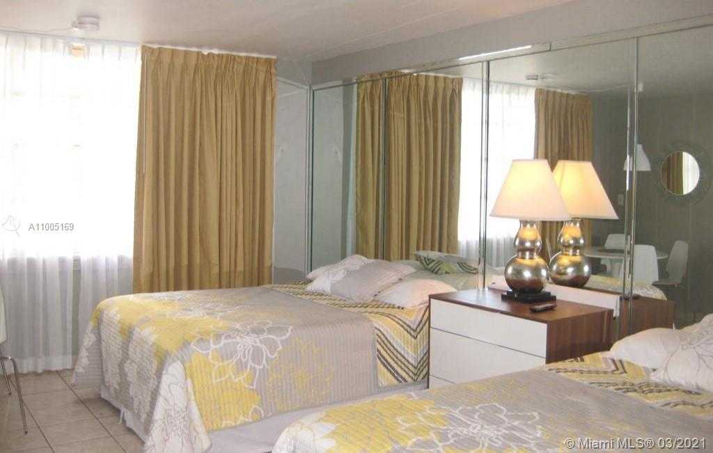 Small Image of 19201 COLLINS AVE #801, Sunny Isles Beach Number 7