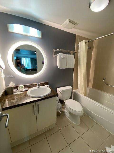 Small Image of 2889 MCFARLANE RD #1705, Miami Number 7