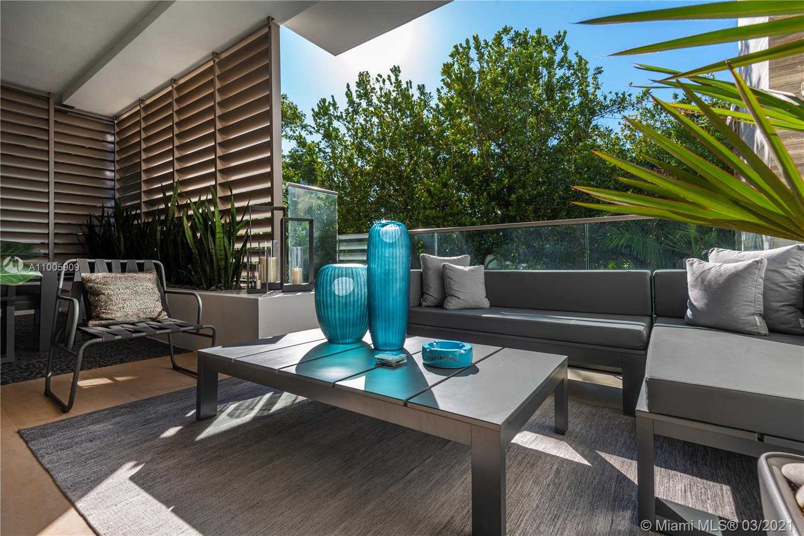 Small Image of 311 MERIDIAN AVE #202, Miami Beach Number 6