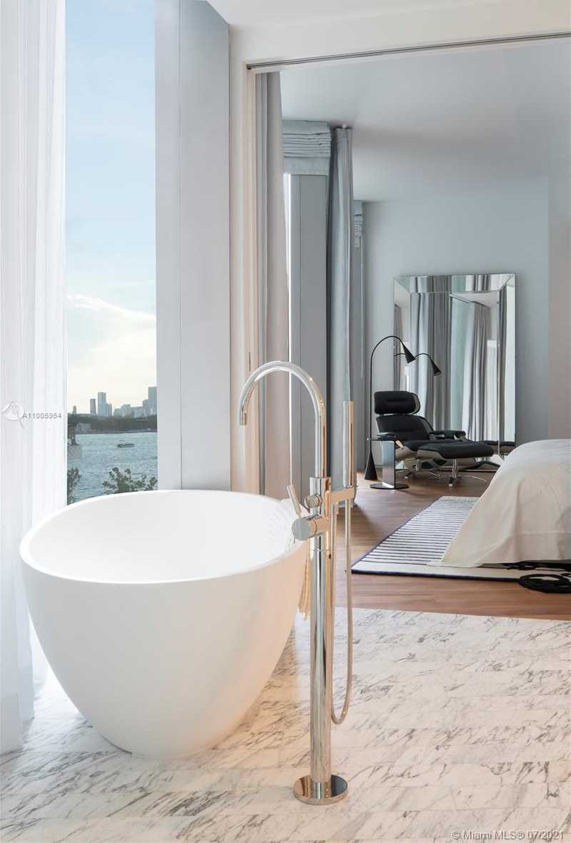 Small Image of 1300 MONAD TERRACE #5A, Miami Beach Number 6