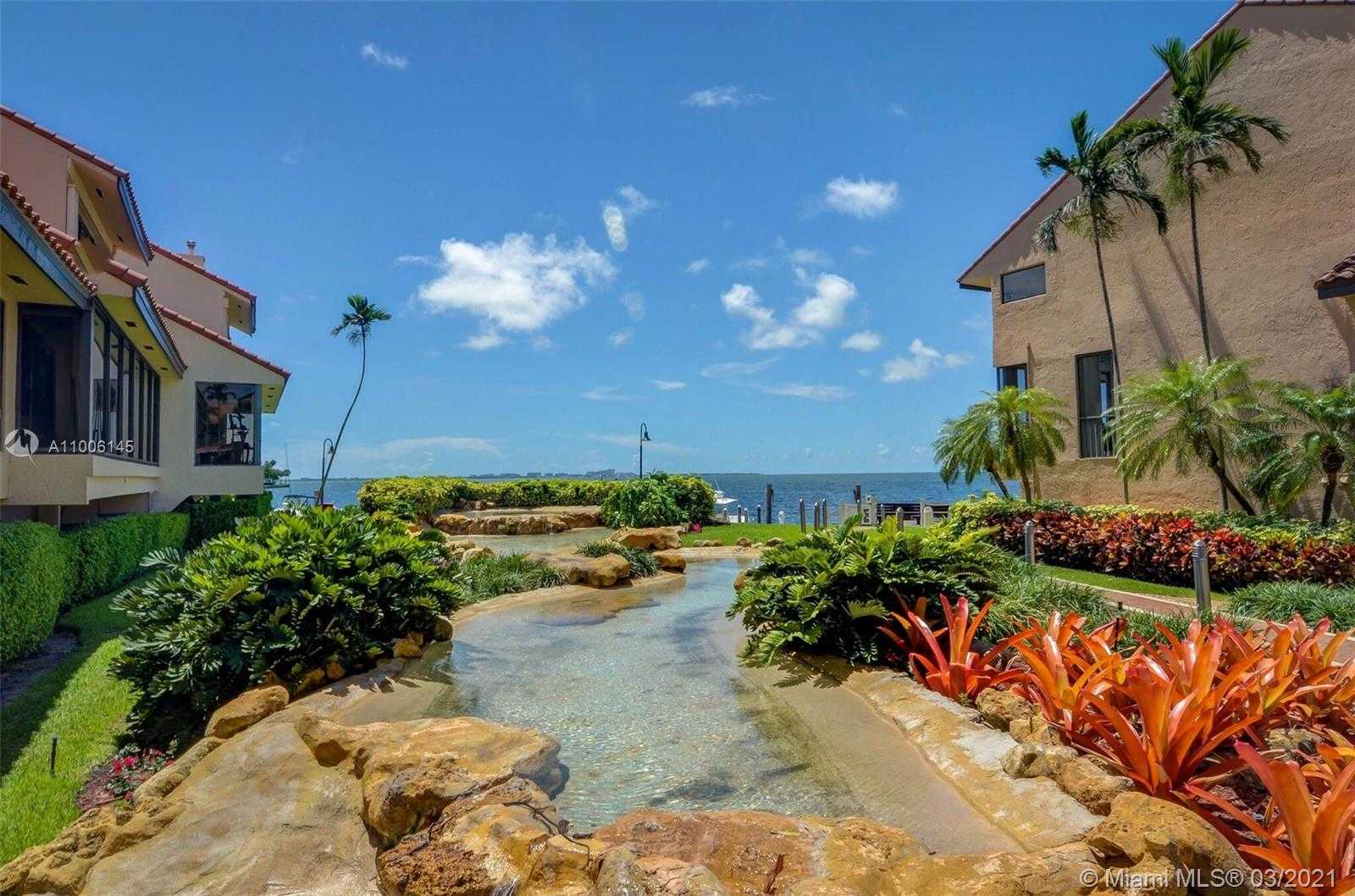 Small Image of 2000 SOUTH BAYSHORE DR #1, Miami Number 9